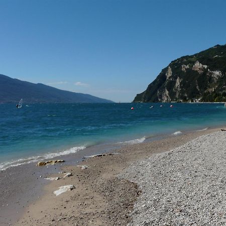 Hotel Lido Limone sul Garda Exterior photo