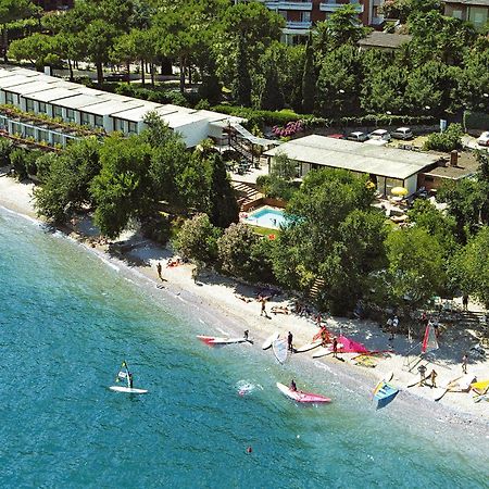 Hotel Lido Limone sul Garda Exterior photo