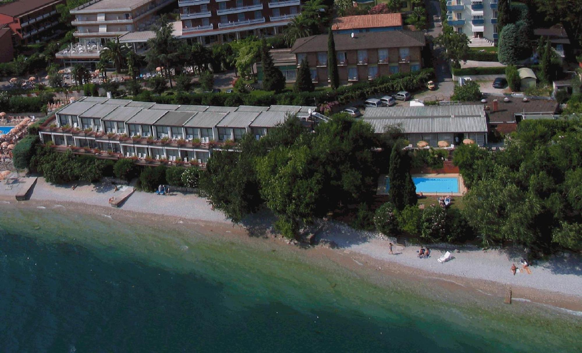 Hotel Lido Limone sul Garda Exterior photo