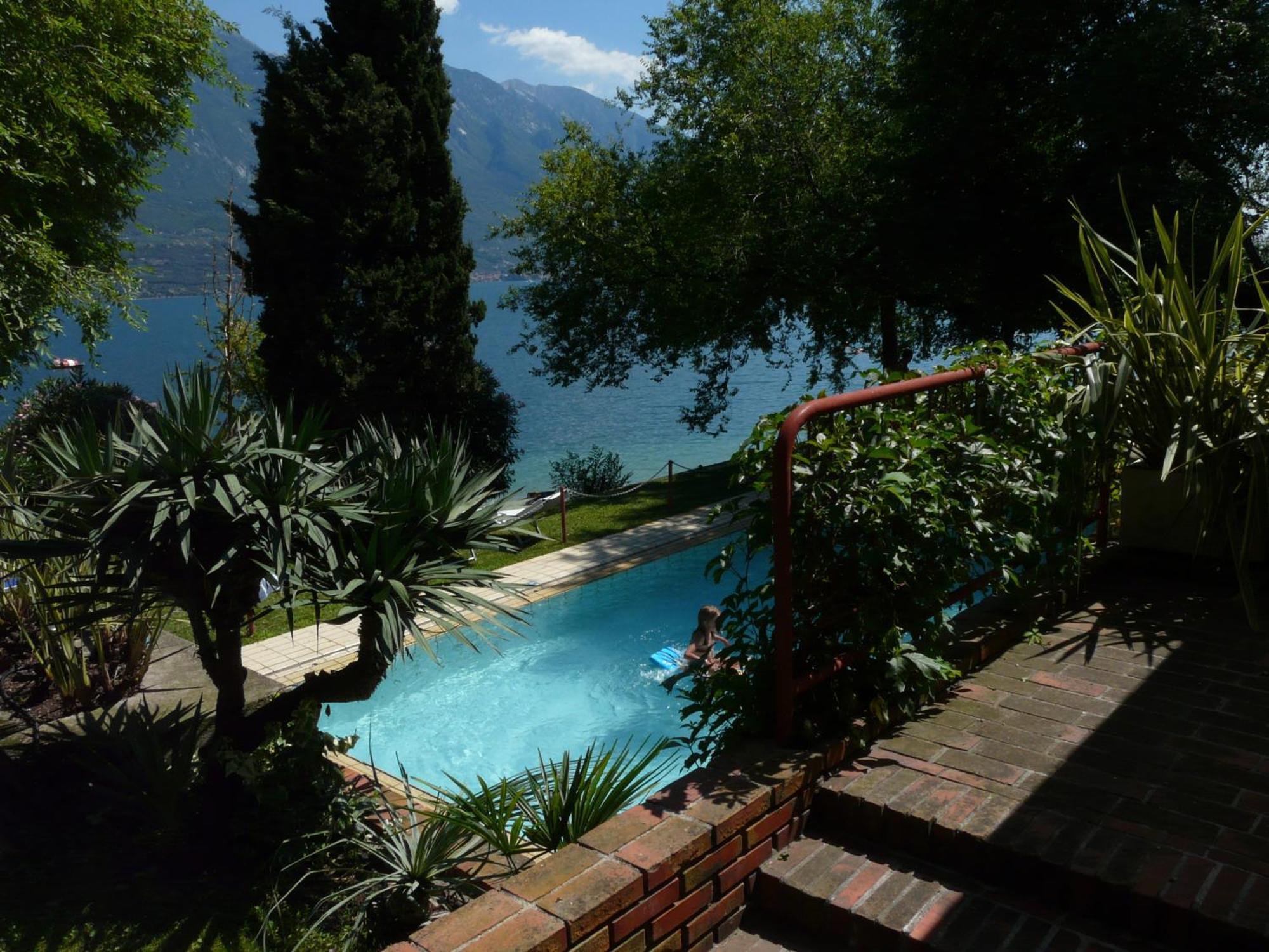 Hotel Lido Limone sul Garda Exterior photo